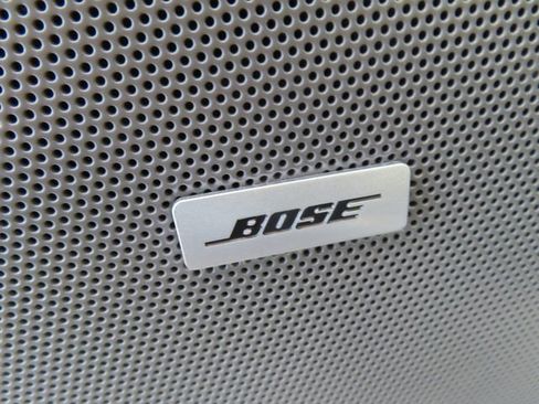 Used 2023 Cadillac XT6 Premium Luxury w/ Technology Package image 15