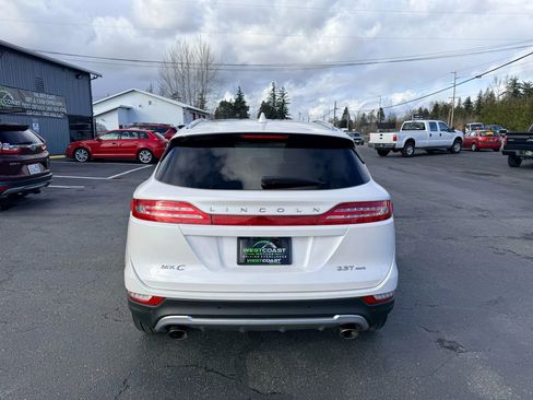 Used 2017 Lincoln MKC Reserve AWD/4WD image 7