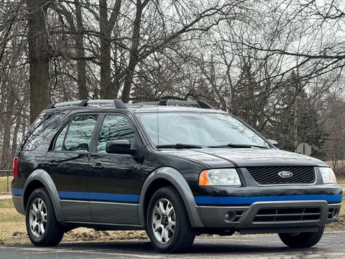Used 2006 Ford Freestyle SEL image 2
