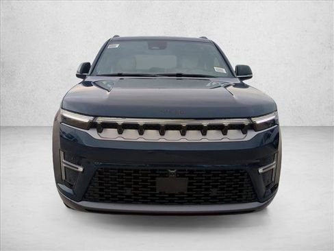 New 2026 Jeep Grand Wagoneer L 2WD image 6