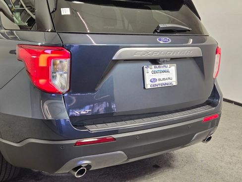 Used 2023 Ford Explorer XLT w/ Equipment Group 202A RWD image 7