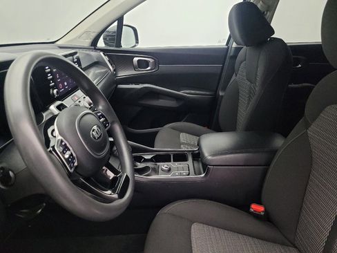 Used 2021 Kia Sorento LX FWD image 17