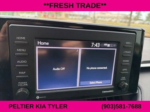 Used 2021 Toyota RAV4 LE image 18