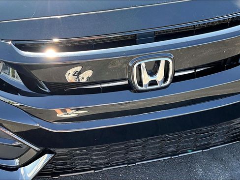 Used 2021 Honda Civic Sport image 28