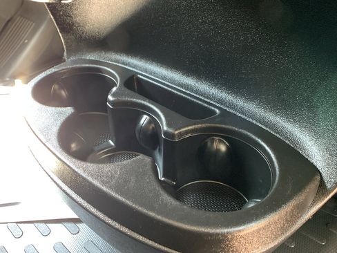 Used 2024 RAM ProMaster 2500 w/ Premium Convenience Group image 26