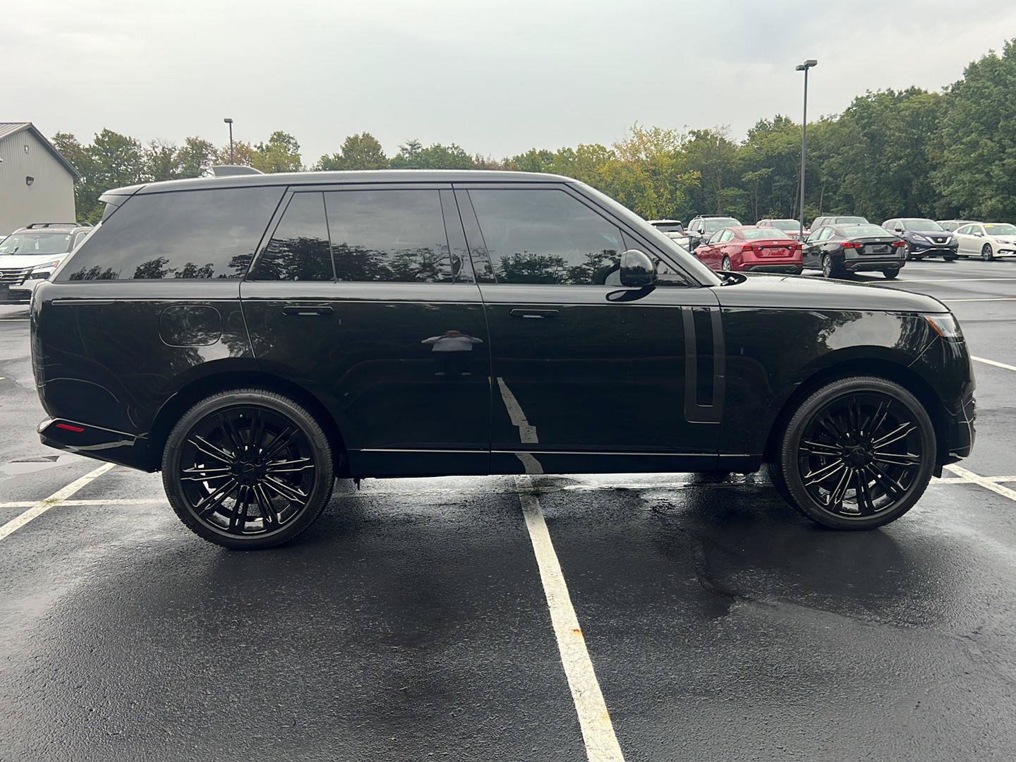 Certified 2026 Land Rover Range Rover SE AWD/4WD image 6