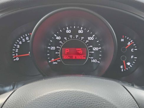 Used 2018 Kia Soul FWD image 15