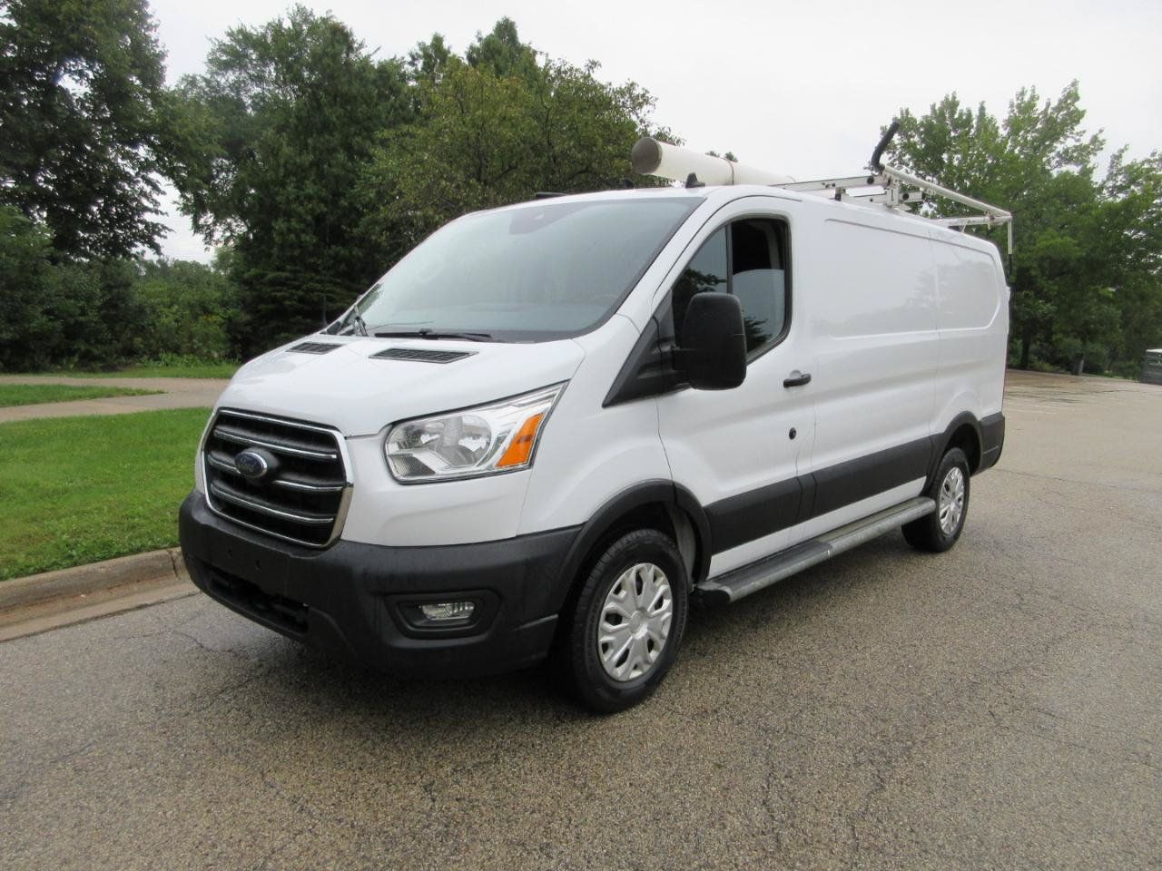 Used 2020 Ford Transit 250 Low Roof w/ Exterior Upgrade Package RWD image 2