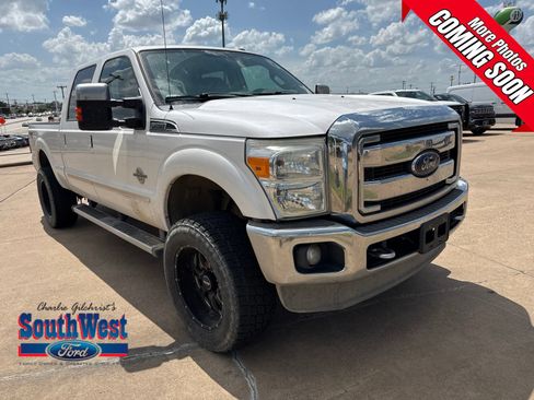 Used 2014 Ford F250 Lariat w/ Lariat Ultimate Package AWD/4WD image 1