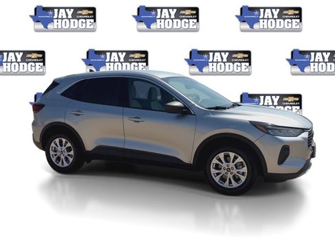 Used 2024 Ford Escape Active FWD image 2
