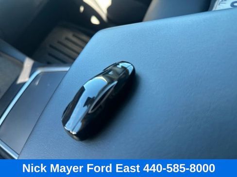 Used 2022 Tesla Model Y Long Range image 35