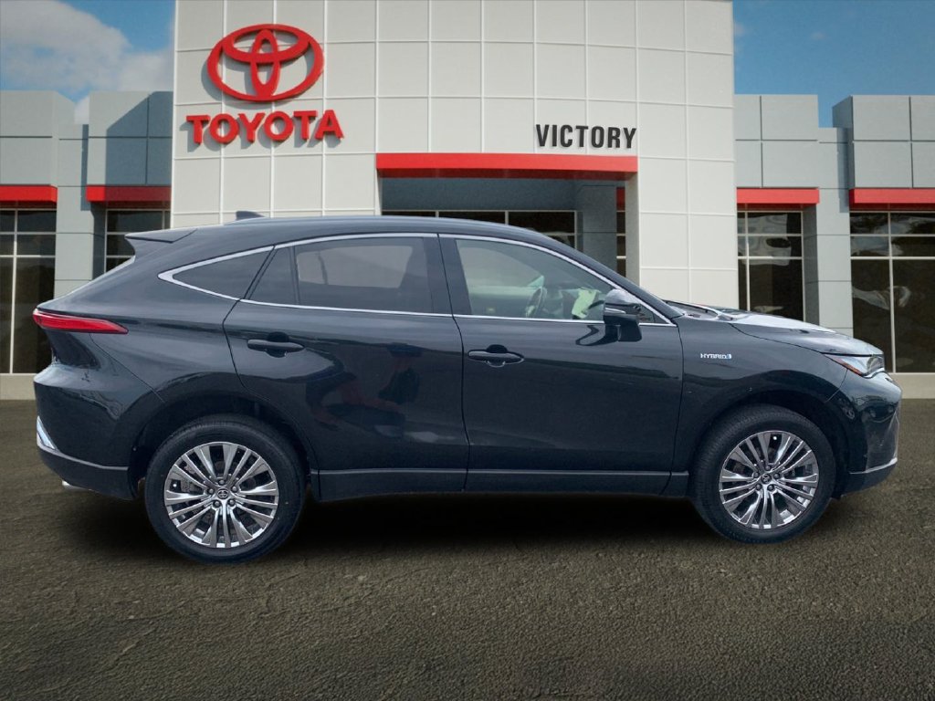 Used 2021 Toyota Venza XLE w/ Softex Package AWD/4WD image 2