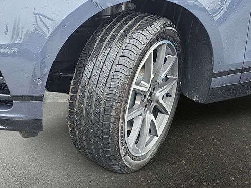 New 2026 Land Rover Range Rover Velar Dynamic SE image 34