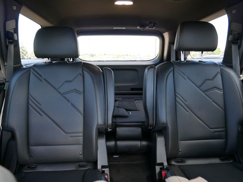 Certified 2026 Hyundai Palisade XRT Pro AWD/4WD image 13