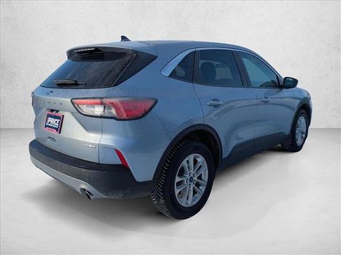 Used 2022 Ford Escape SE w/ Cold Weather Package image 5