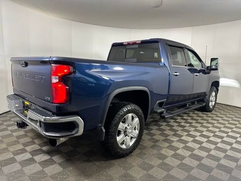 Used 2020 Chevrolet Silverado 3500 LTZ w/ LTZ Premium Package image 3