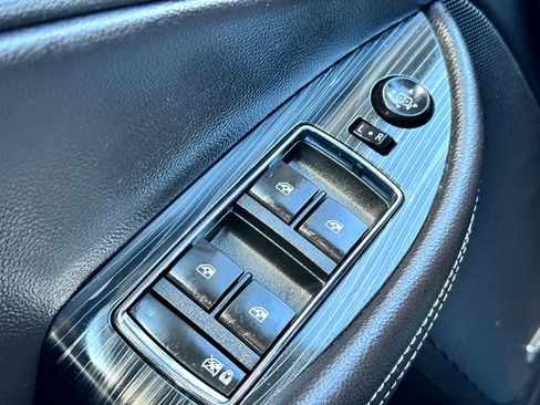 Used 2016 Chevrolet Impala LT w/ Leather Package image 29