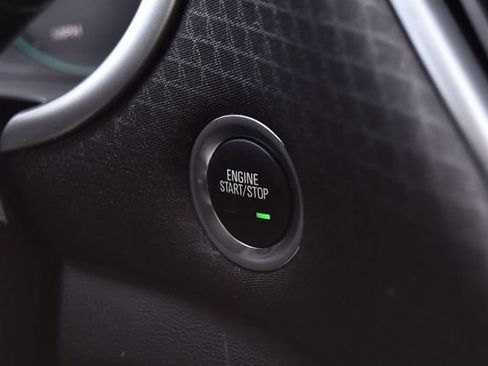 Used 2024 Chevrolet Malibu LT image 16