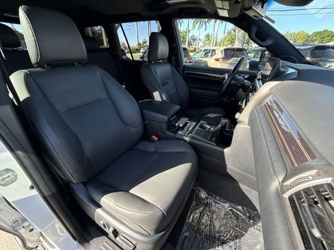 Certified 2023 Lexus GX 460 Premium w/ Premium Package image 27