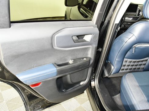 Used 2021 Ford Bronco Sport Outer Banks w/ Outer Banks Package (96D) image 47