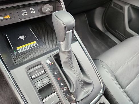 Used 2024 Honda CR-V EX-L image 16