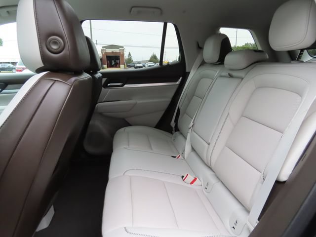 New 2026 GMC Terrain Denali w/ LPO, Black Badging Package AWD/4WD image 22