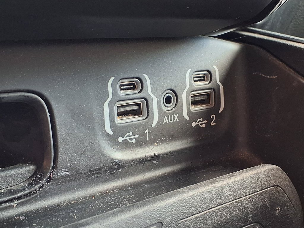 Used 2023 RAM 1500 Laramie AWD/4WD image 25