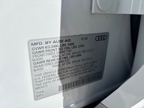 Used 2023 Audi Q5 2.0T Prestige AWD/4WD image 23