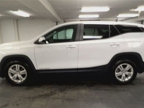 Certified 2024 GMC Terrain SLE image 5