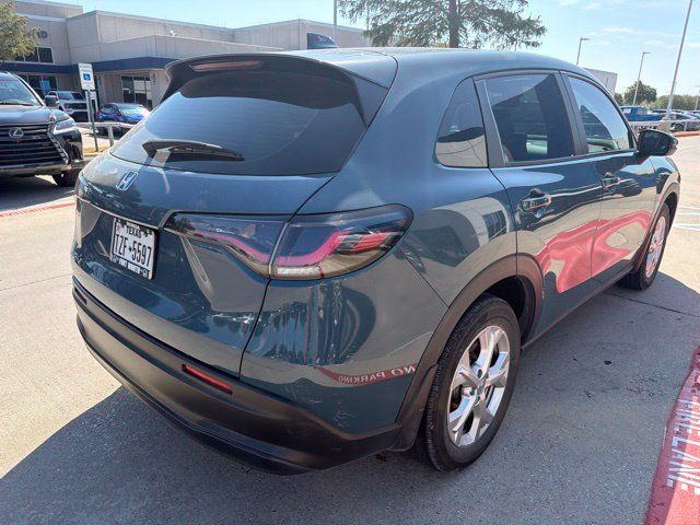 Used 2024 Honda HR-V LX image 5