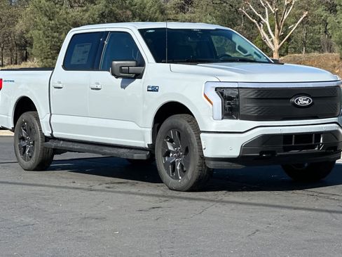 New 2025 Ford F150 Lightning Flash image 2