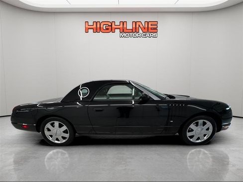 Used 2003 Ford Thunderbird RWD image 4