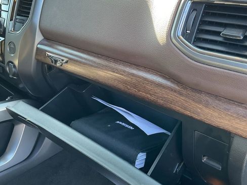 Used 2019 Nissan Titan Platinum Reserve w/ Platinum Utility Package image 43