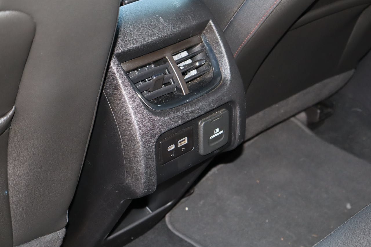 Used 2019 Chevrolet Blazer RS w/ Sun and Wheels Package FWD image 19