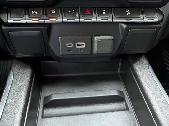 Used 2022 Chevrolet Silverado 1500 RST w/ Safety Package AWD/4WD image 33