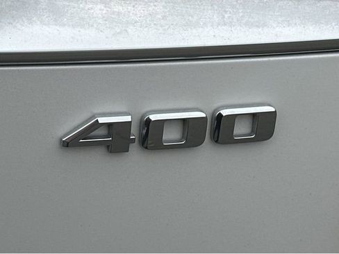 Certified 2023 Cadillac XT6 Premium Luxury FWD image 9