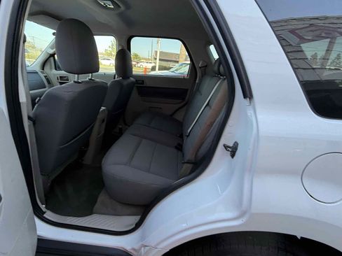 Used 2009 Ford Escape 4WD Hybrid image 41
