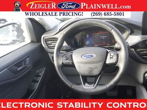 Used 2023 Ford Escape Active image 10