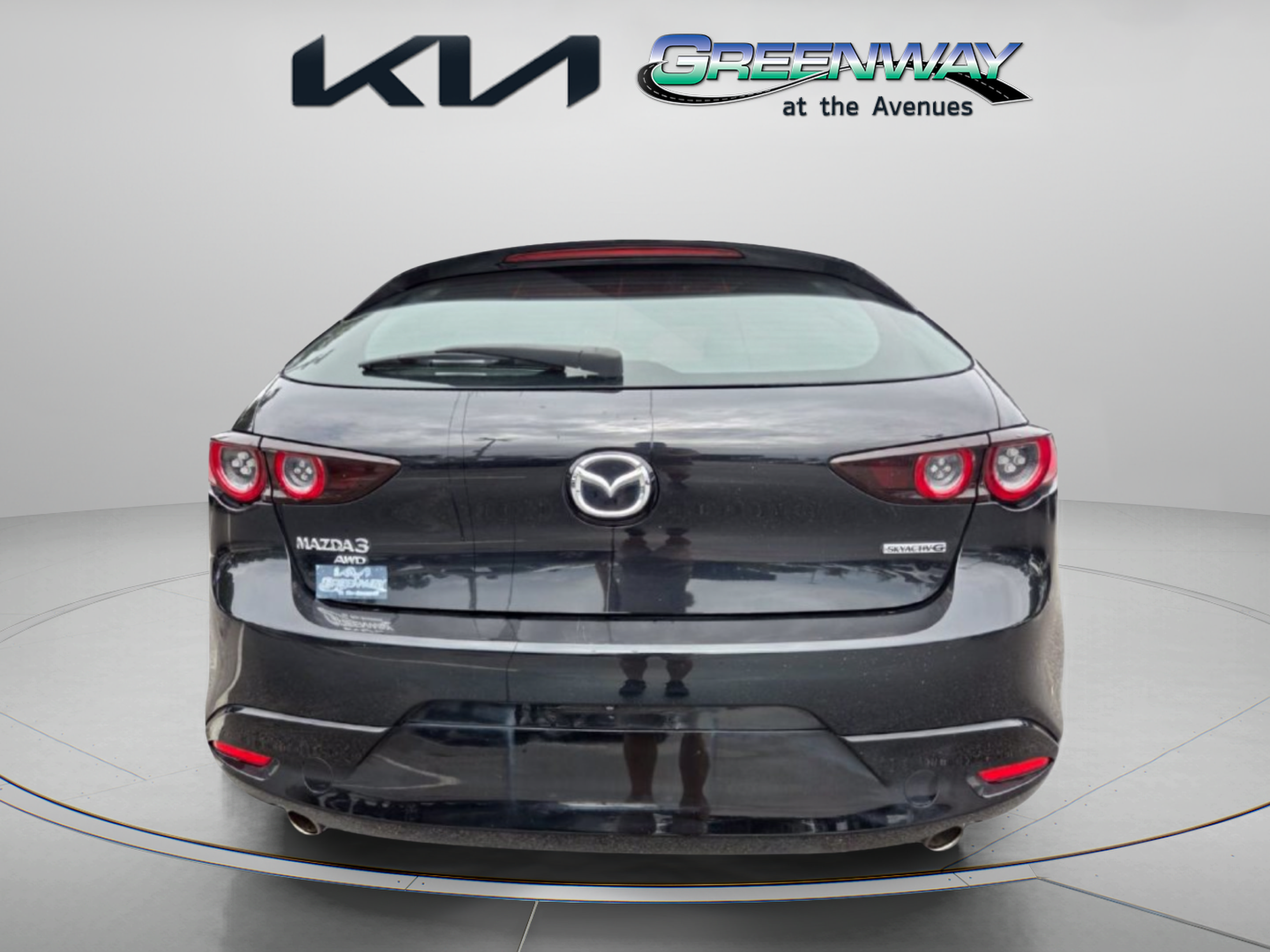 Used 2019 MAZDA MAZDA3 AWD Hatchback w/ Preferred Pkg image 6