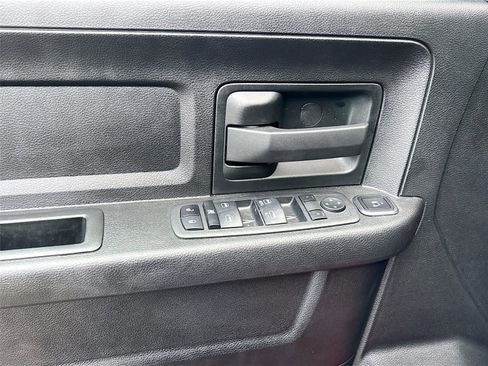 Used 2024 RAM 3500 Tradesman image 17