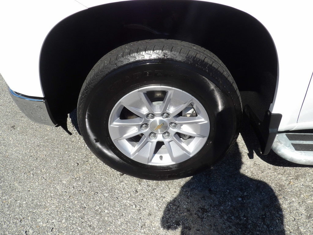 Used 2025 Chevrolet Silverado 1500 W/T RWD image 41
