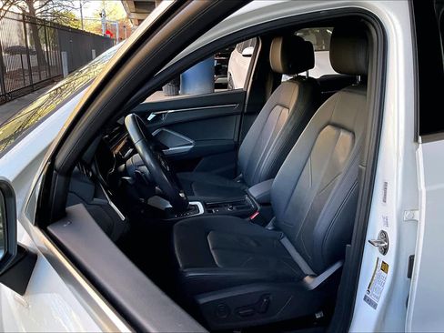 Used 2021 Audi Q3 2.0T Premium image 7