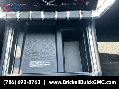 New 2025 GMC Acadia Elevation w/ Elevation Premium Package image 35