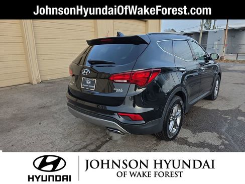 Used 2017 Hyundai Santa Fe Sport image 13