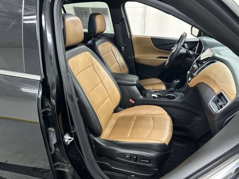 Used 2018 Chevrolet Equinox Premier AWD/4WD image 23