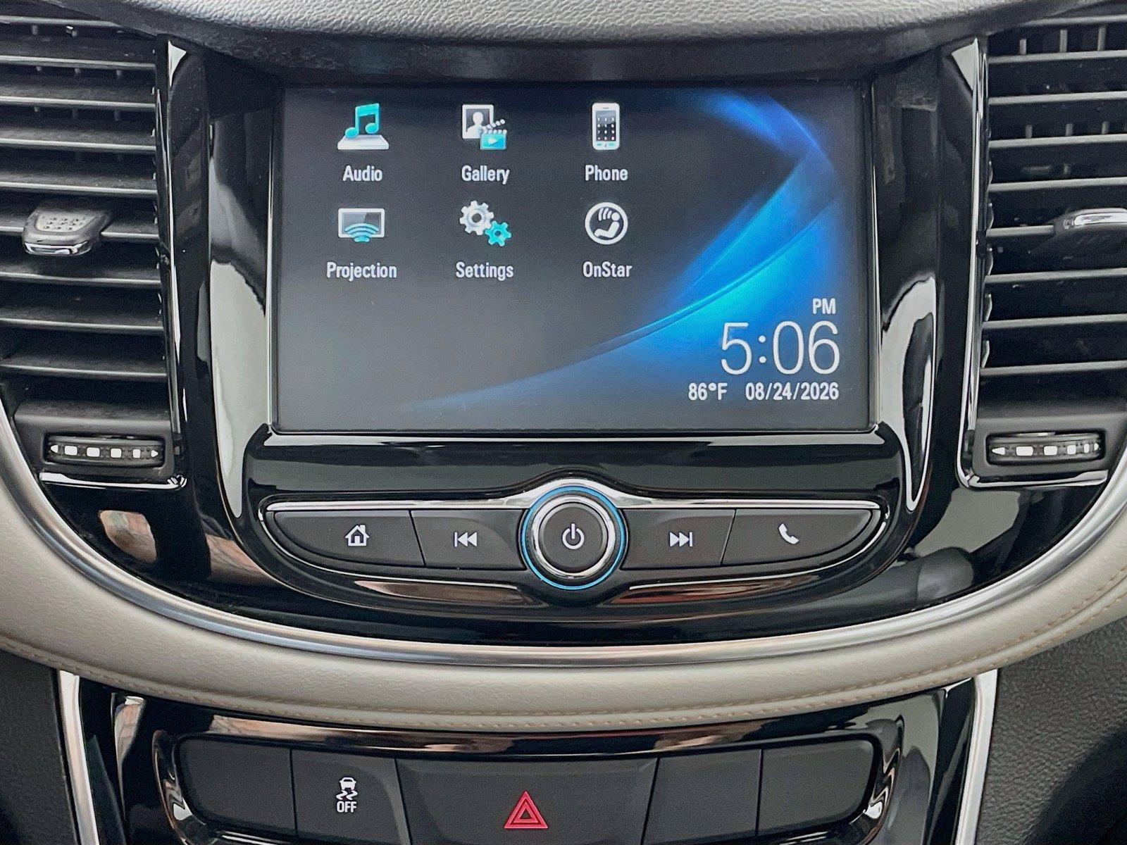 Used 2017 Chevrolet Trax Premier FWD image 17