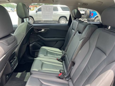 Used 2022 Audi Q7 3.0T Premium Plus AWD/4WD image 8