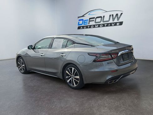Used 2023 Nissan Maxima SL FWD image 5