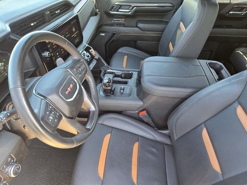 Used 2024 GMC Sierra 1500 AT4 w/ Technology Package image 16