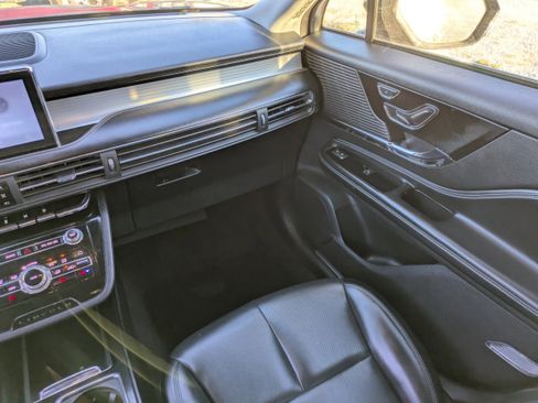 Used 2020 Lincoln Corsair FWD image 18